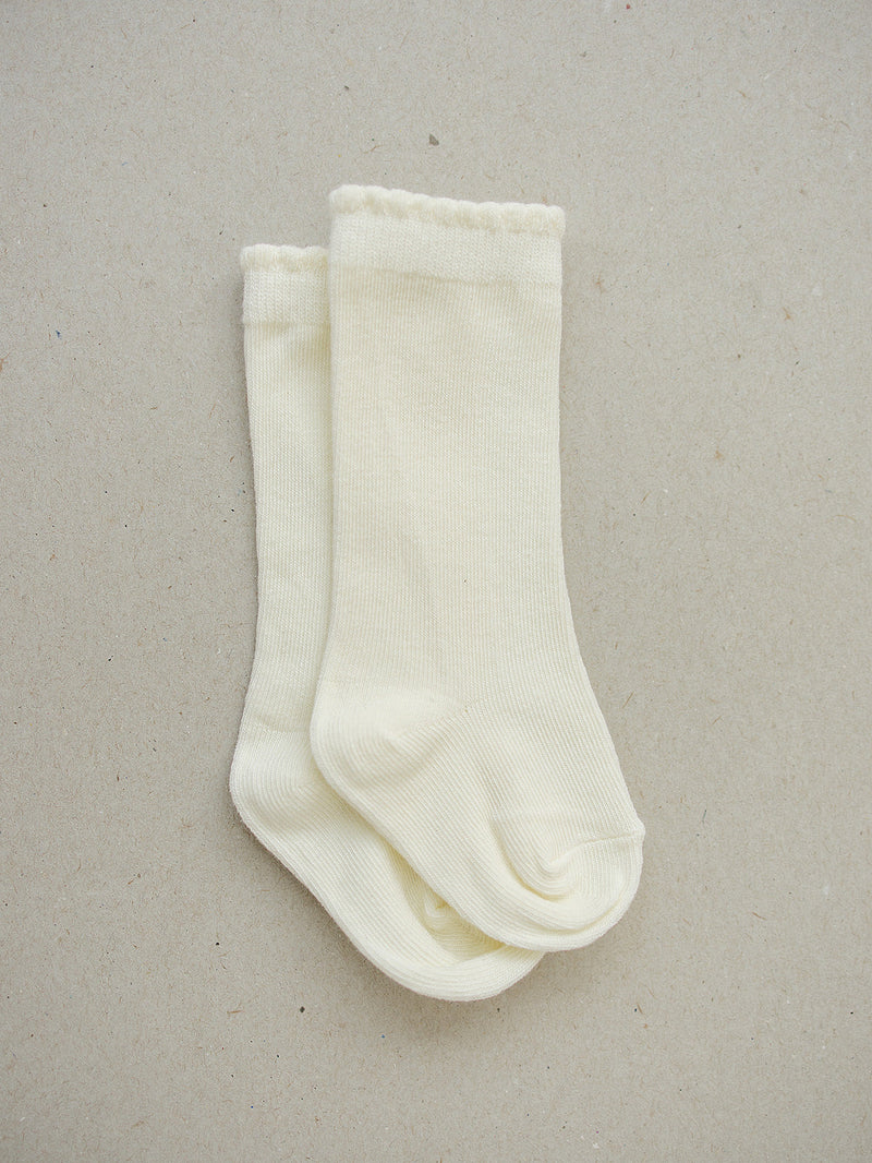 Mebie High Rise Socks