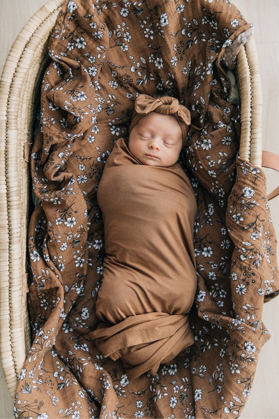 VINTAGE FLORAL SWADDLE – miller + jett