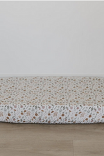 MEADOW FLORAL CHANGING PAD COVER